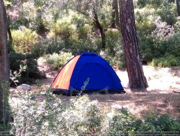 4 Kişilik Kamp Çadırı