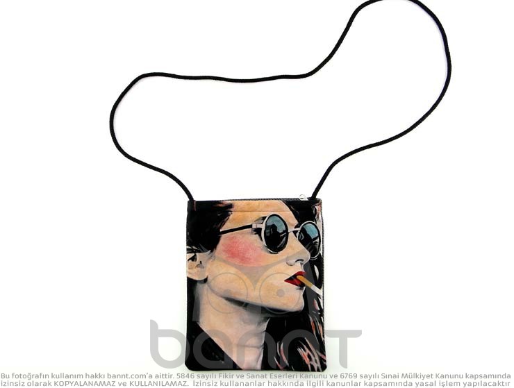 Cool Girl Omuz Çantası Cool Girl Omuz Çantası