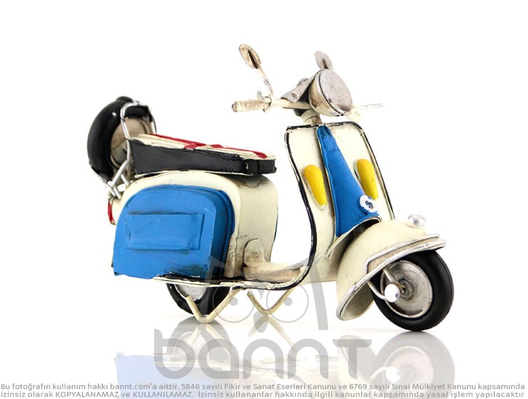 Vintage Vespa Motor Vintage Vespa Motor