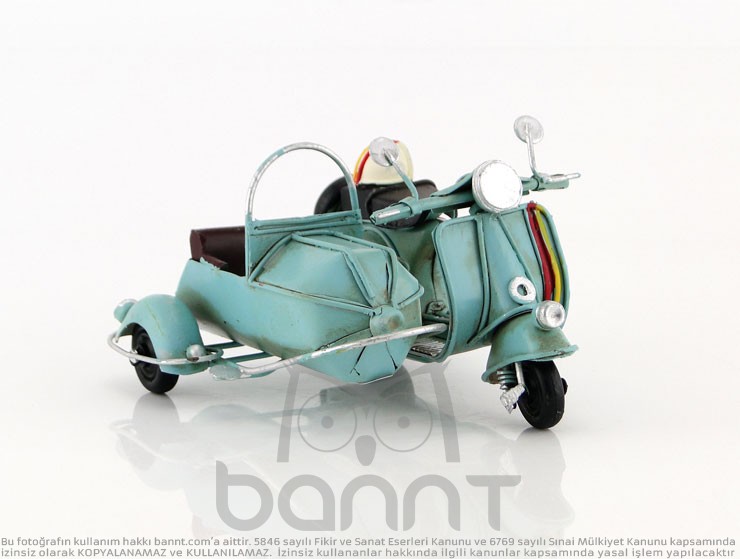 Vintage Vespa Motor III Vintage Vespa Motor III