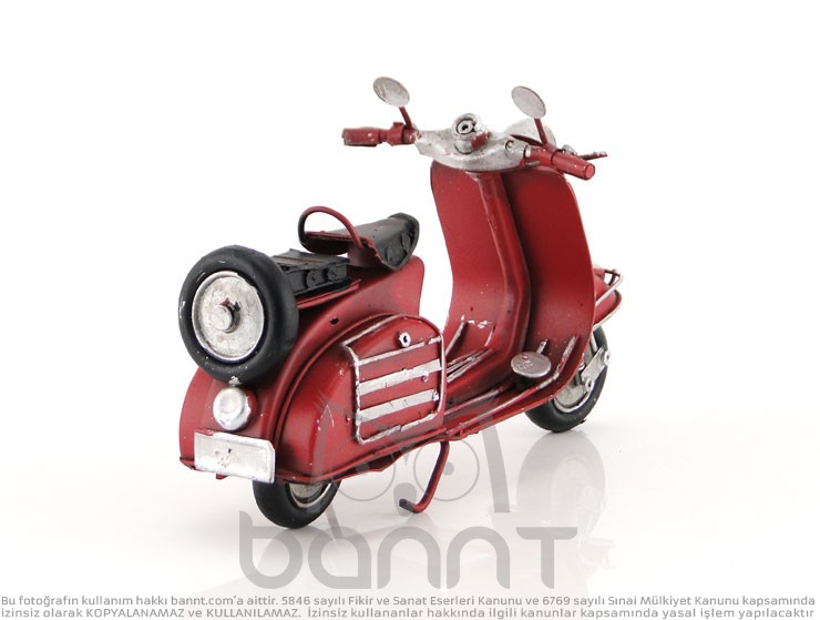 Vintage Vespa Motor IV Vintage Vespa Motor IV