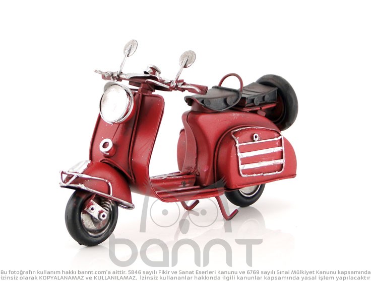 Vintage Vespa Motor IV Vintage Vespa Motor IV