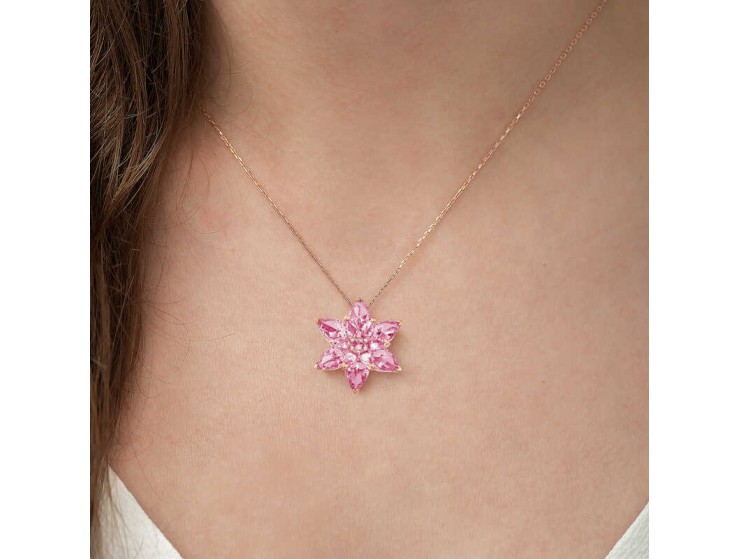 Gümüş Pembe Lotus Çiçeği Kolye Gümüş Pembe Lotus Çiçeği Kolye