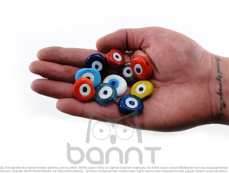 Dana Gözü Cam Nazar Boncuğu 25mm Dana Gözü Cam Nazar Boncuğu 25mm