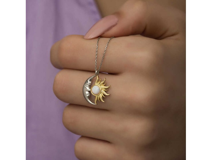 Gümüş Opal Beyaz Taşlı Ay Güneş Kadın Kolye
