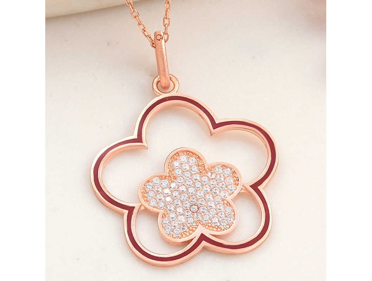 Gümüş Rose Çiçek Desenli Kadın Kolye Gümüş Rose Çiçek Desenli Kadın Kolye