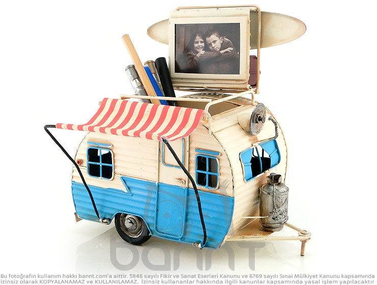 Retro Metal Karavan Fotoğraf Çerçevesi Kalemlik Retro Metal Karavan Fotoğraf Çerçevesi Kalemlik