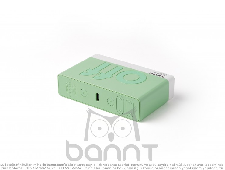 Lexon x Pantone Flip Klasik Şarj Edilebilir Alarm Saat Mint Lexon x Pantone Flip Klasik Şarj Edilebilir Alarm Saat Mint