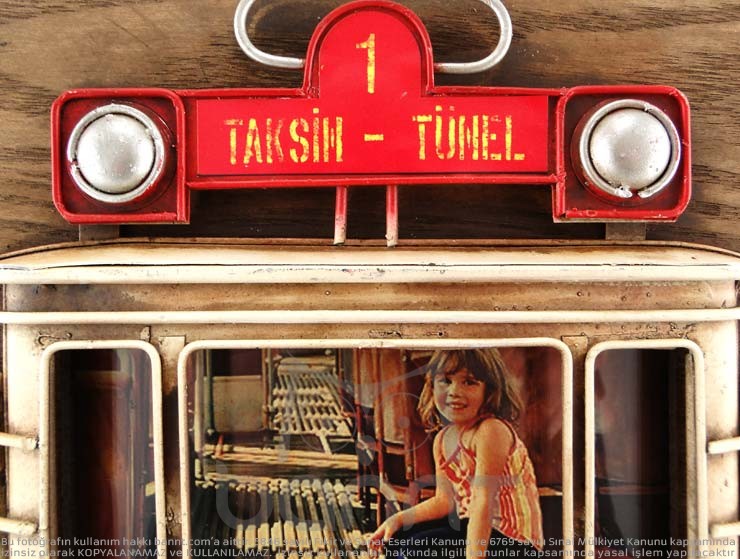 Vintage 3D Taksim Tramvay Fotoğraf Çerçevesi