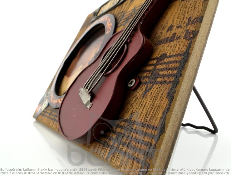 Vintage 3D Guitar Fotoğraf Çerçevesi