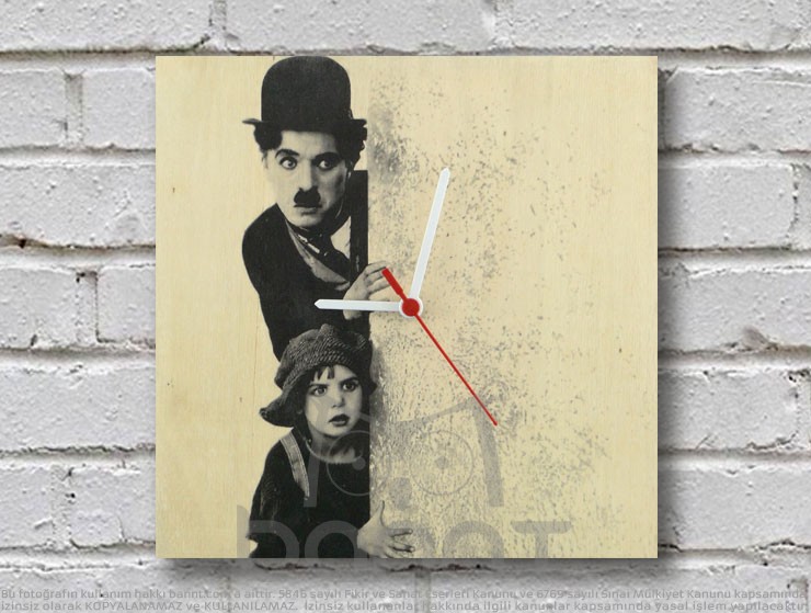 Charlie Chaplin The Kid Ahşap Duvar Saati