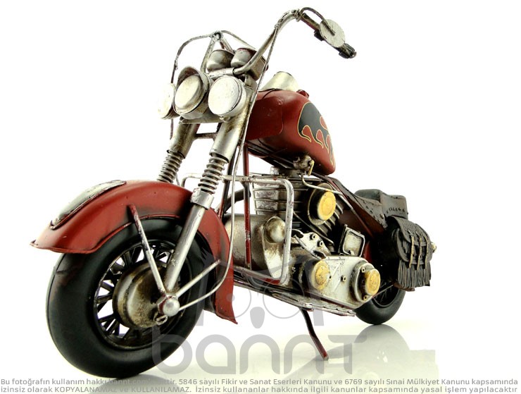 Custom Cruiser Motor Kırmızı (Büyük Boy) Custom Cruiser Motor Kırmızı (Büyük Boy)