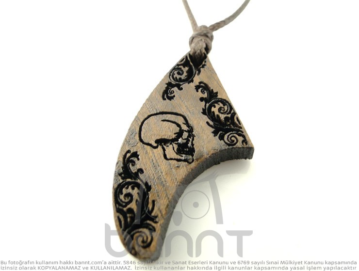 Fin Skull Ahşap Kolye Fin Skull Ahşap Kolye
