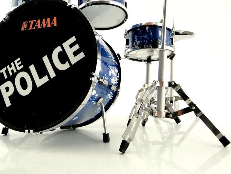 The Police Mini Bateri Seti