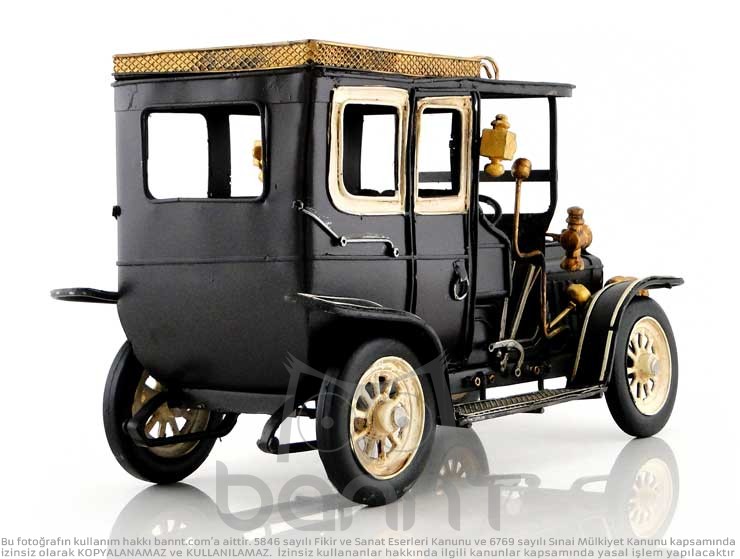 Ford Model T Klasik Otomobil (Büyük Boy)