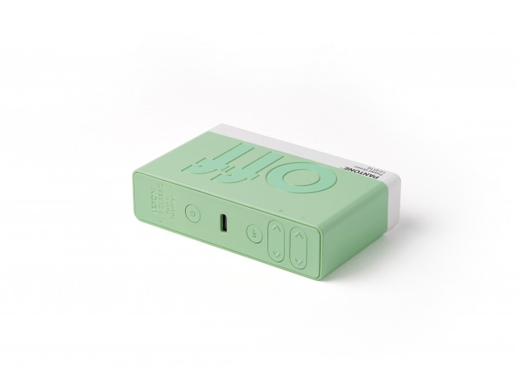Lexon x Pantone Flip Klasik Şarj Edilebilir Alarm Saat Mint