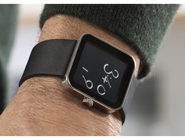 Lexon Script LCD Kol Saati (Silver) Lexon Script LCD Kol Saati (Silver)