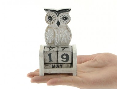 Owl El Yapımı Ahşap Takvim Owl El Yapımı Ahşap Takvim