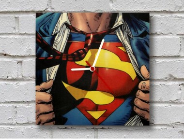 Superman Ahşap Duvar Saati Superman Ahşap Duvar Saati