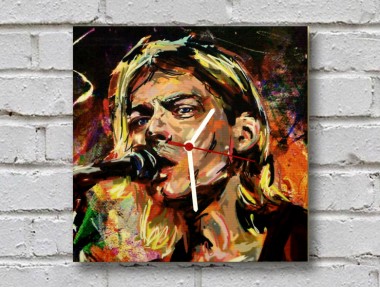 Kurt Cobain Ahşap Duvar Saati Kurt Cobain Ahşap Duvar Saati
