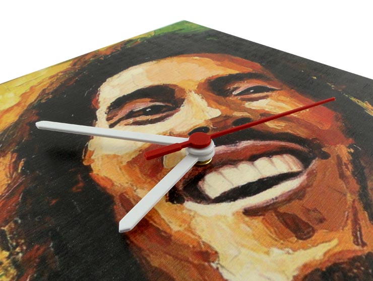 Bob Marley Ahşap Duvar Saati II Bob Marley Ahşap Duvar Saati II