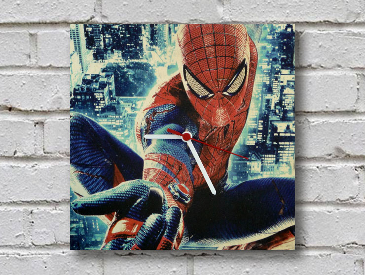 Spiderman Ahşap Duvar Saati Spiderman Ahşap Duvar Saati
