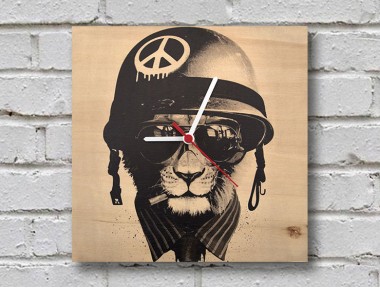 Peace King Ahşap Duvar Saati Peace King Ahşap Duvar Saati