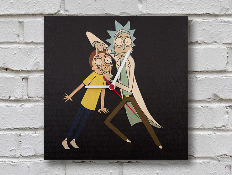 Rick and Morty Ahşap Duvar Saati