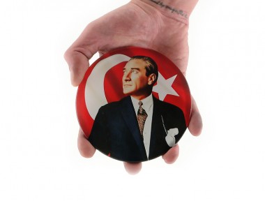 Atatürk Cam Masa Üstü Dekoru Atatürk Cam Masa Üstü Dekoru