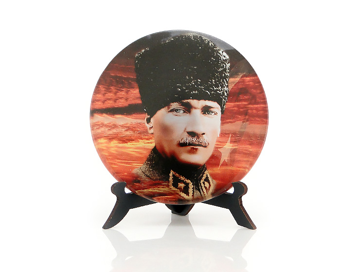 Mustafa Kemal Atatürk Cam Masa Üstü Dekoru Mustafa Kemal Atatürk Cam Masa Üstü Dekoru