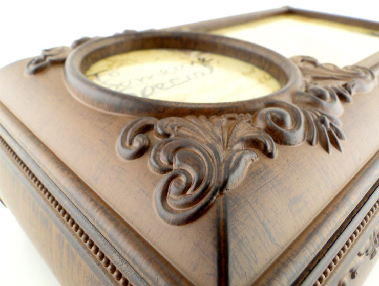 Fotoğraf Çerçeveli Mücevherlik Müzik Kutusu (Brown)