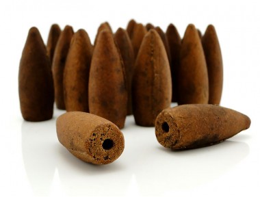 Beyaz Adaçayı Geri Akışlı Tütsü 40 Adet Beyaz Adaçayı Geri Akışlı Tütsü 40 Adet