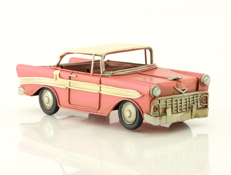 Retro Chevrolet Pembe