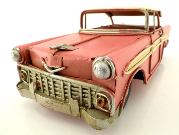 Retro Chevrolet Pembe