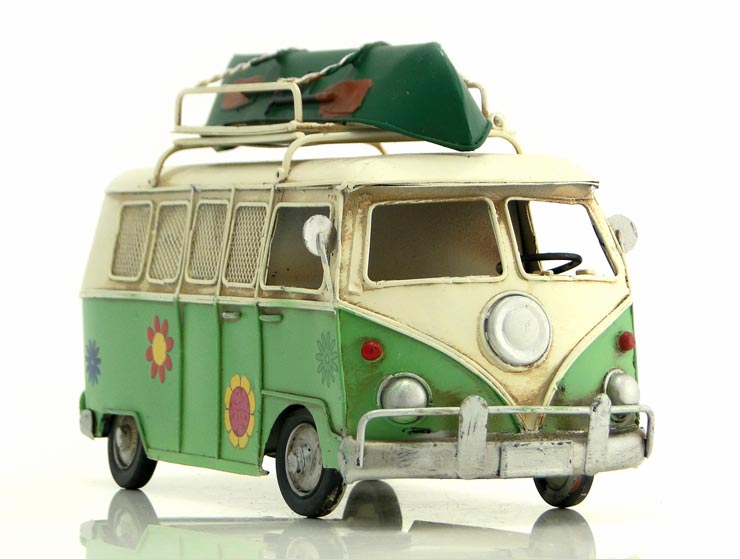 Campervan Vosvos Fotoğraf Çerçeveli Kumbara (Orta Boy) Campervan Vosvos Fotoğraf Çerçeveli Kumbara (Orta Boy)