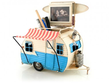 Retro Metal Karavan Fotoğraf Çerçevesi Kalemlik Retro Metal Karavan Fotoğraf Çerçevesi Kalemlik