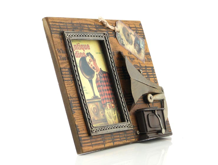 Vintage 3D Gramofon Fotoğraf Çerçevesi