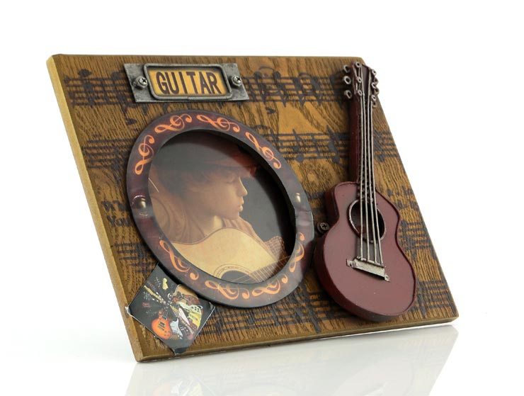 Vintage 3D Guitar Fotoğraf Çerçevesi Vintage 3D Guitar Fotoğraf Çerçevesi