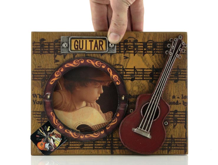 Vintage 3D Guitar Fotoğraf Çerçevesi Vintage 3D Guitar Fotoğraf Çerçevesi