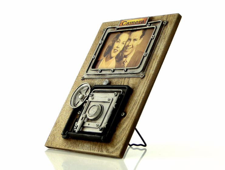 Retro 3D Camera Fotoğraf Çerçevesi Retro 3D Camera Fotoğraf Çerçevesi