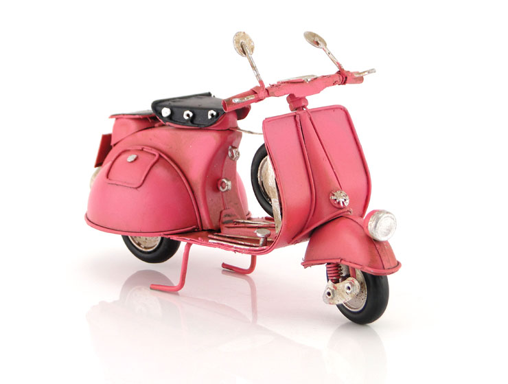 Vintage Vespa Motor II Vintage Vespa Motor II